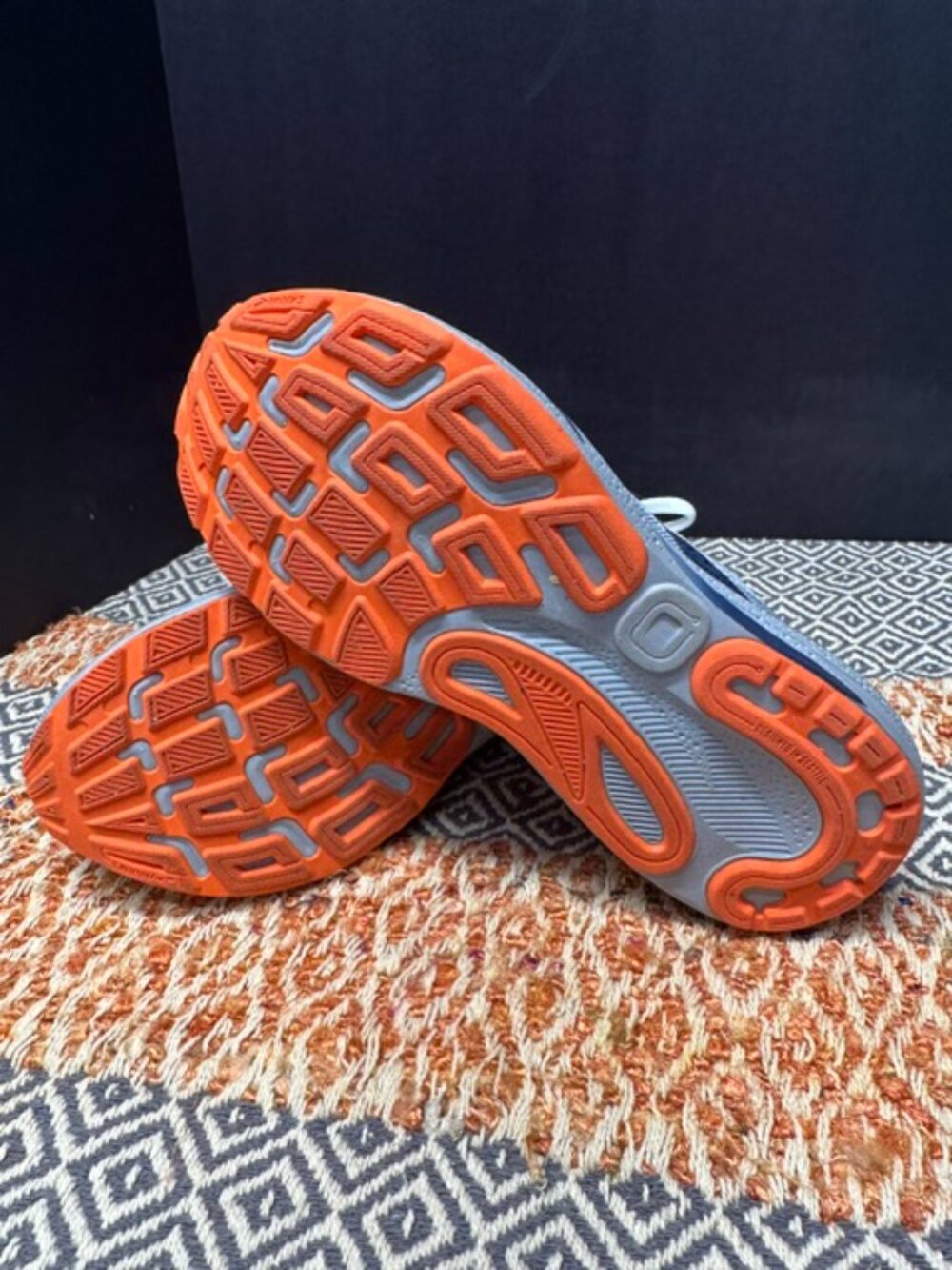 Brooks Adrenaline 24 Men's Size 9.5 - Picture 4 of 13